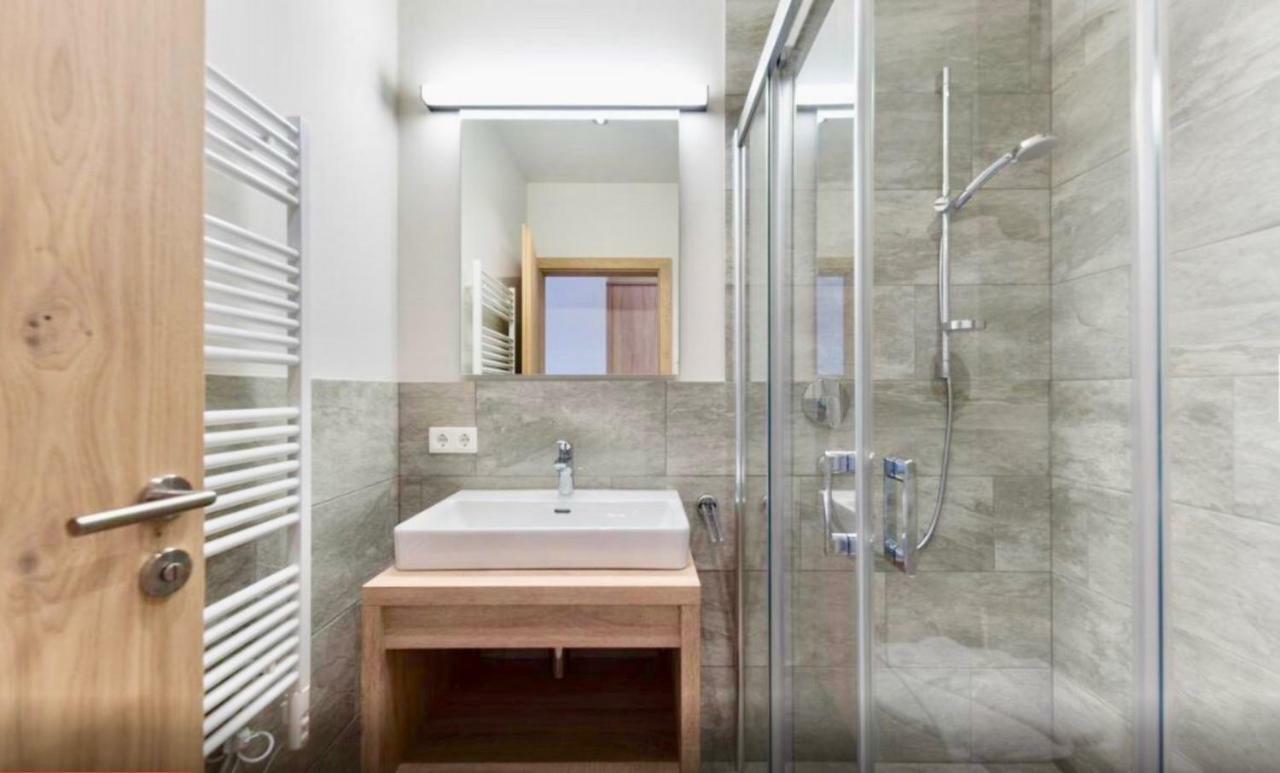 Kitzbuheler Alpen Penthouse Hollersbach Apartment ฮอลเลอร์บาค อิม พินซ์เกา ภายนอก รูปภาพ
