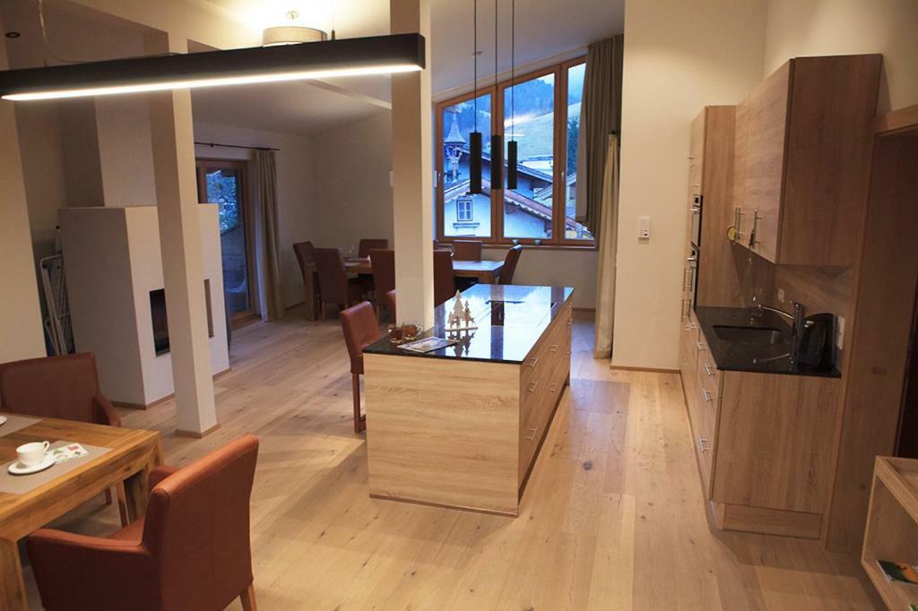 Kitzbuheler Alpen Penthouse Hollersbach Apartment ฮอลเลอร์บาค อิม พินซ์เกา ภายนอก รูปภาพ