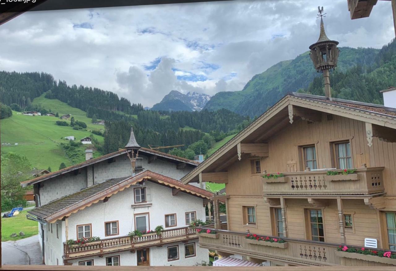 Kitzbuheler Alpen Penthouse Hollersbach Apartment ฮอลเลอร์บาค อิม พินซ์เกา ภายนอก รูปภาพ